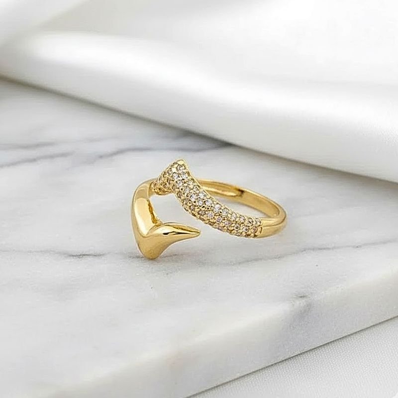 ANEL GEOMÉTRICO COM PEDRAS