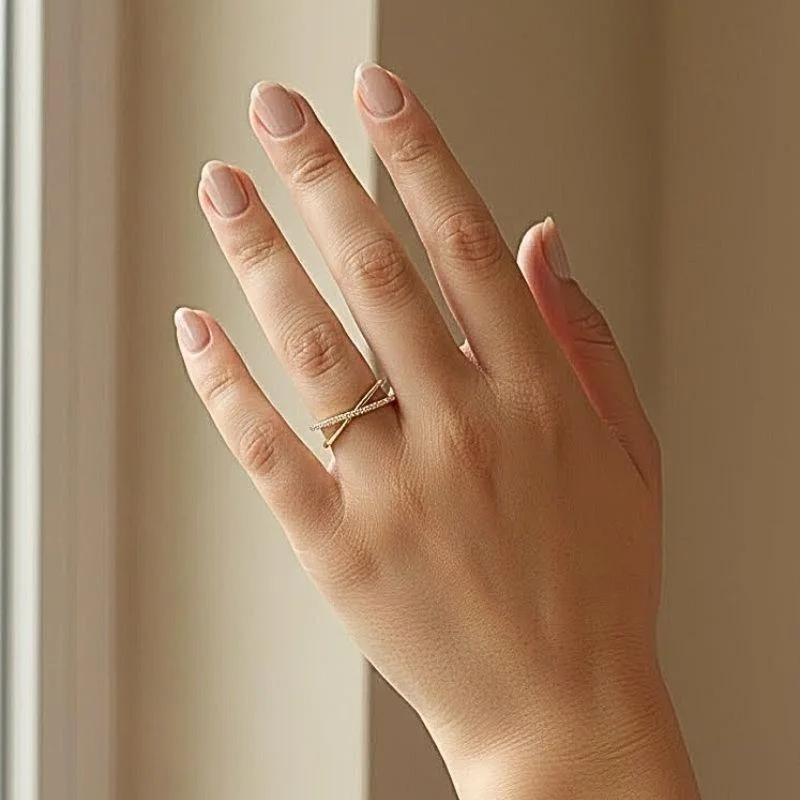 ANEL PEDRAS ZIRCÔNIAS BANHADO A OURO 18K