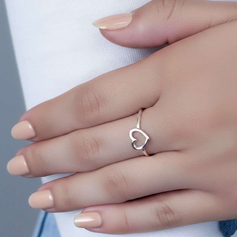 ANEL PRATA 925 LISO CORAÇÃO