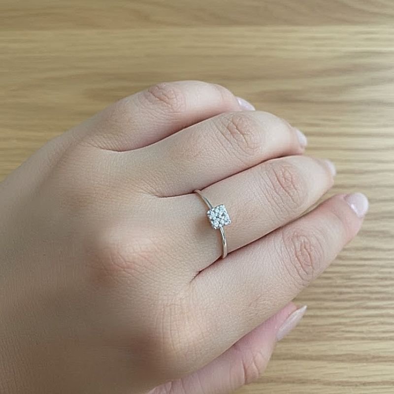 ANEL PRATA 925 SOLITÁRIO QUADRADO