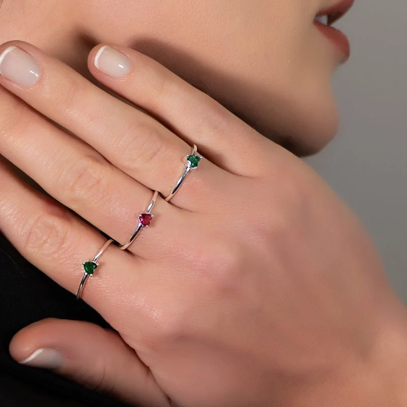 ANEL PRATA CORAÇÃO ROSA