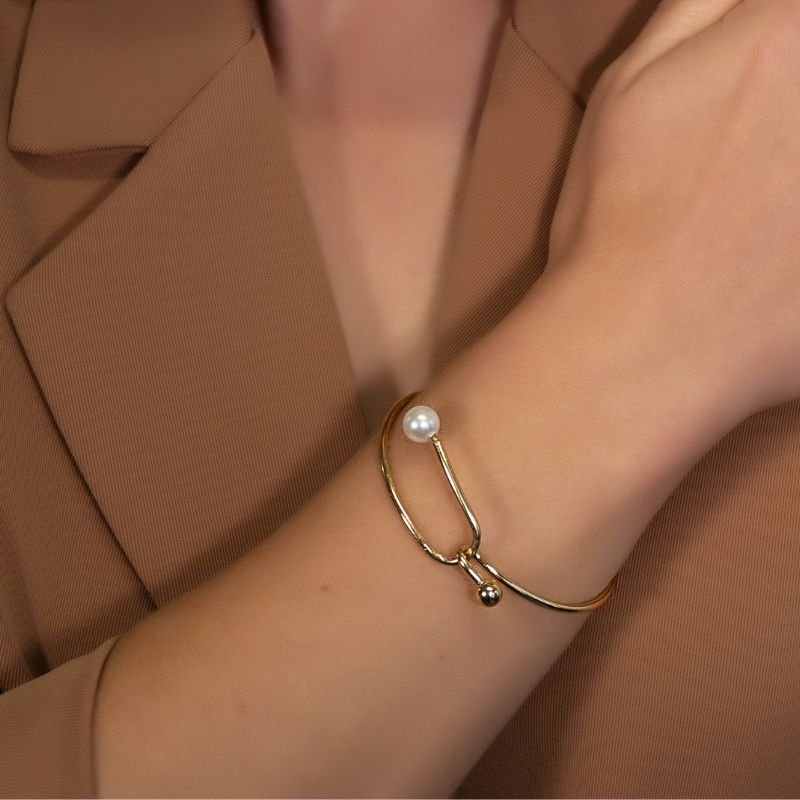 BRACELETE ESFERA MENOR E PÉROLA