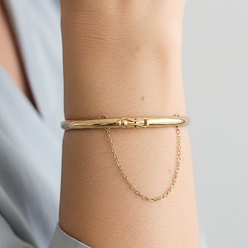 BRACELETE LISO REDONDO COM PEGA LADRÃO