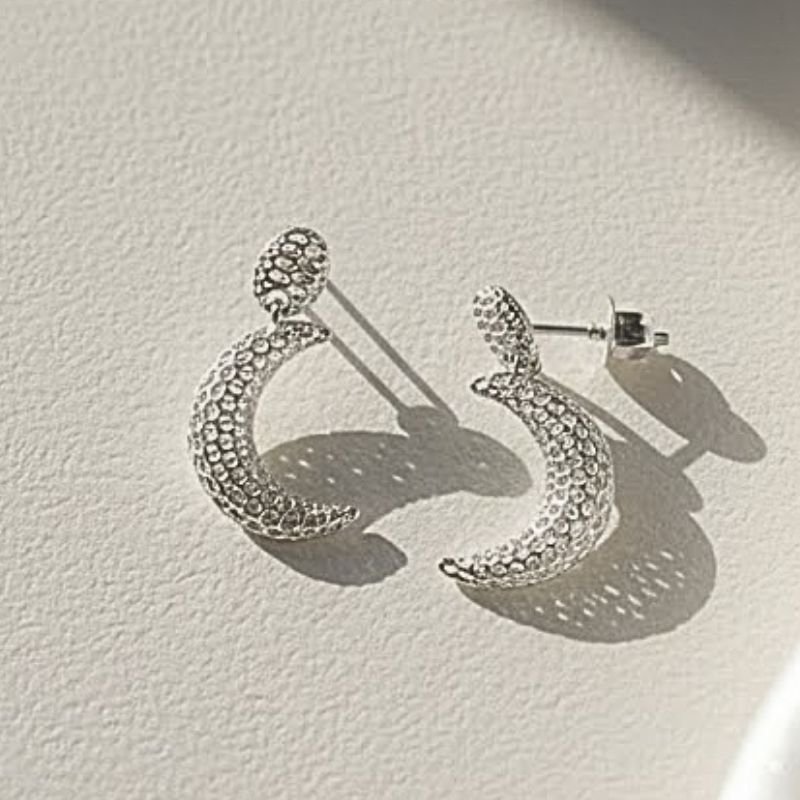 BRINCO PRATA LUA LEVE