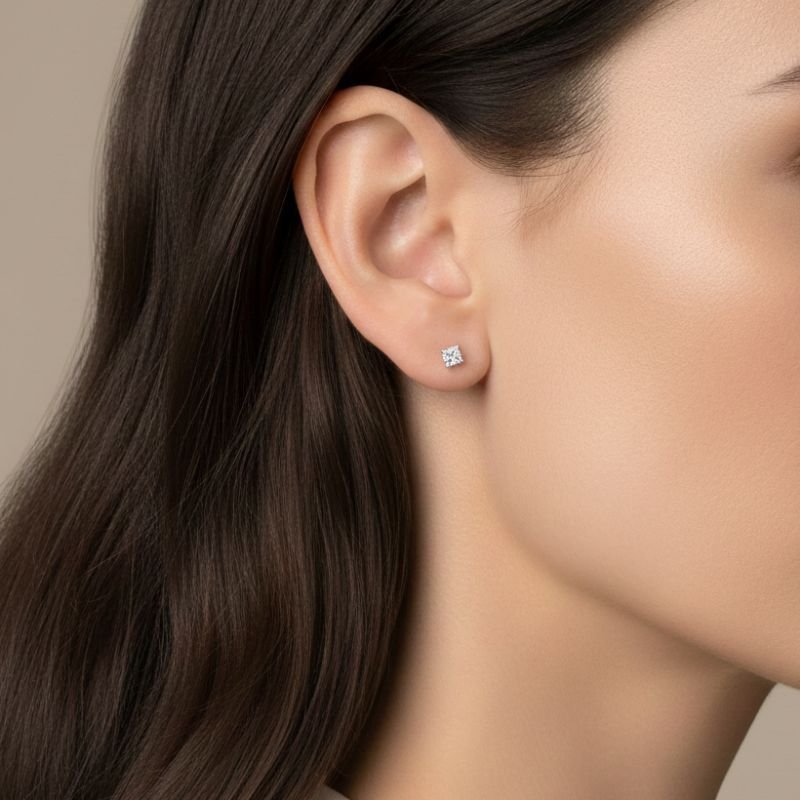 BRINCO ZIRCÔNIA P QUADRADO FOLHEADO