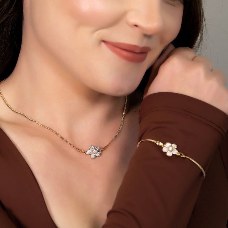 PULSEIRA FLOR MALHA LISA