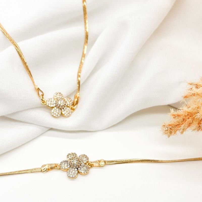 PULSEIRA FLOR MALHA LISA