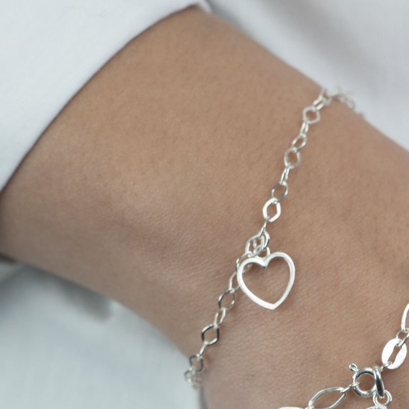 PULSEIRA PRATA CORAÇÃO LISO
