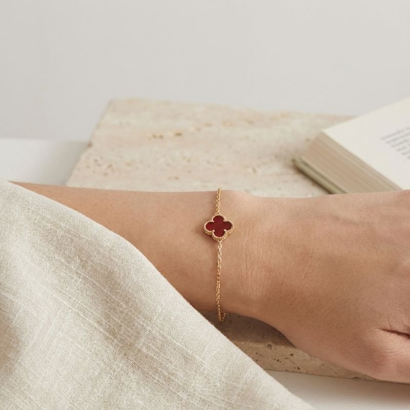 PULSEIRA TREVO ROSA BANHADA A OURO 18K COM GARANTIA